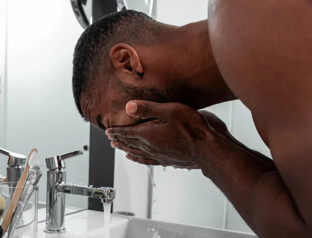 Face Wash vs. Cleanser: A Guide for Men | Conquer Your Skincare Game with the Right Choice